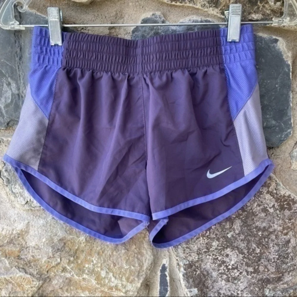 Nike Women's 3'' Dry Tempo running shorts